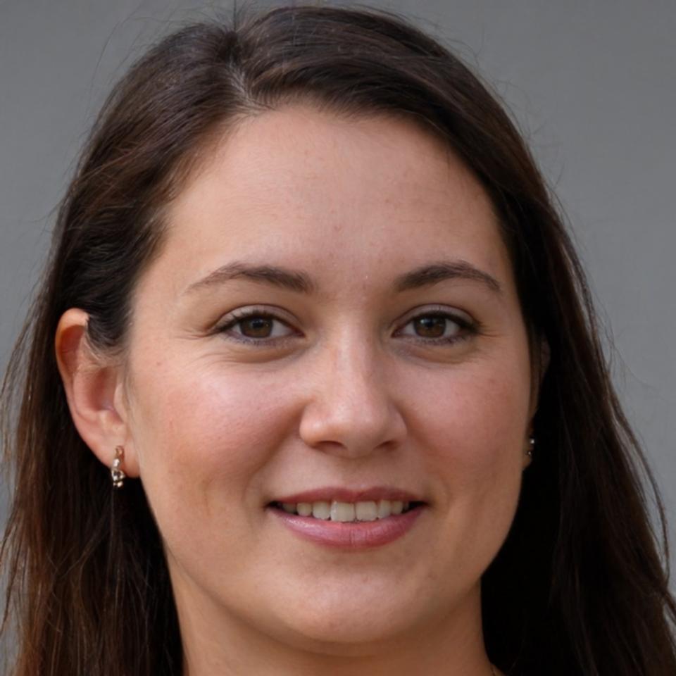 Ειρήνη Βλαχοπούλου - Εκπαιδεύτρια οικονομικού σχεδιασμού